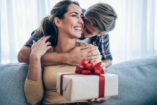 Idées Cadeaux qu’une Femme peut adorer