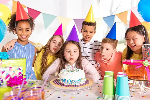 Comment organiser la fête d’anniversaire de votre enfant ?