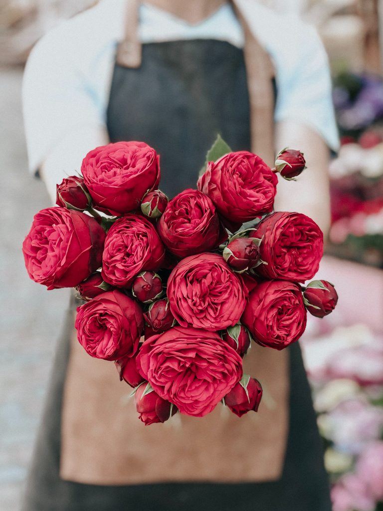 bouquet de rose rouge à offrir pour la saint valentin