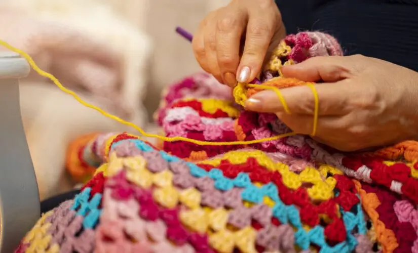 Un projet parfait pour l’hiver : tricotez un plaid